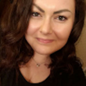 Meet your Posher, Caitlin